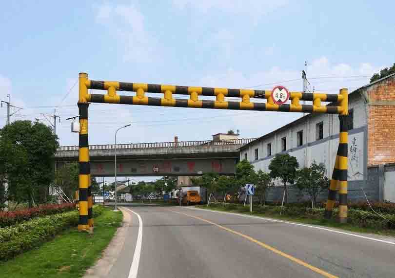安徽铁路限高架